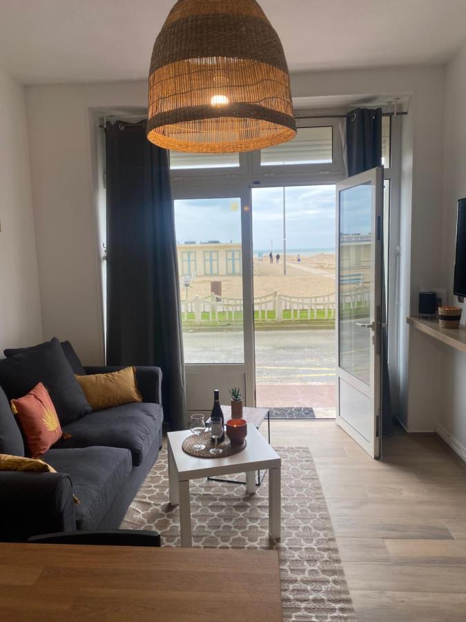 Paradis Les Pieds Sur Le Sable Trouville Palace エクステリア 写真