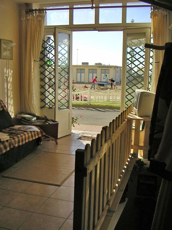Paradis Les Pieds Sur Le Sable Trouville Palace 部屋 写真